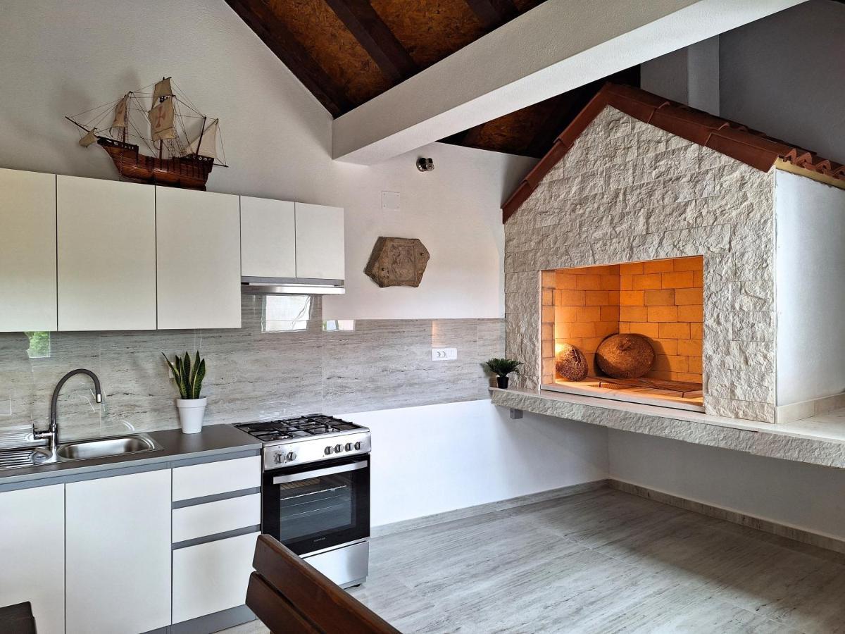 Apartment Silver Star Kaštela Esterno foto